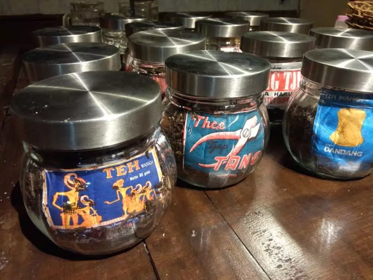 Mencicipi racikan teh lokal istimewa di warung anak muda baru, Lokalti