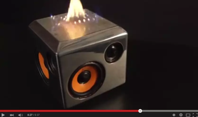 VIDEO: Speaker berapi bisa joged 