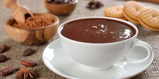 Suka makan cokelat? Ini 10 mitos soal cokelat yang perlu kamu tahu