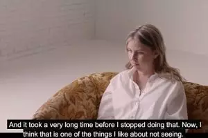 Tak bisa melihat sejak lahir, wanita ini maknai kecantikannya, terharu