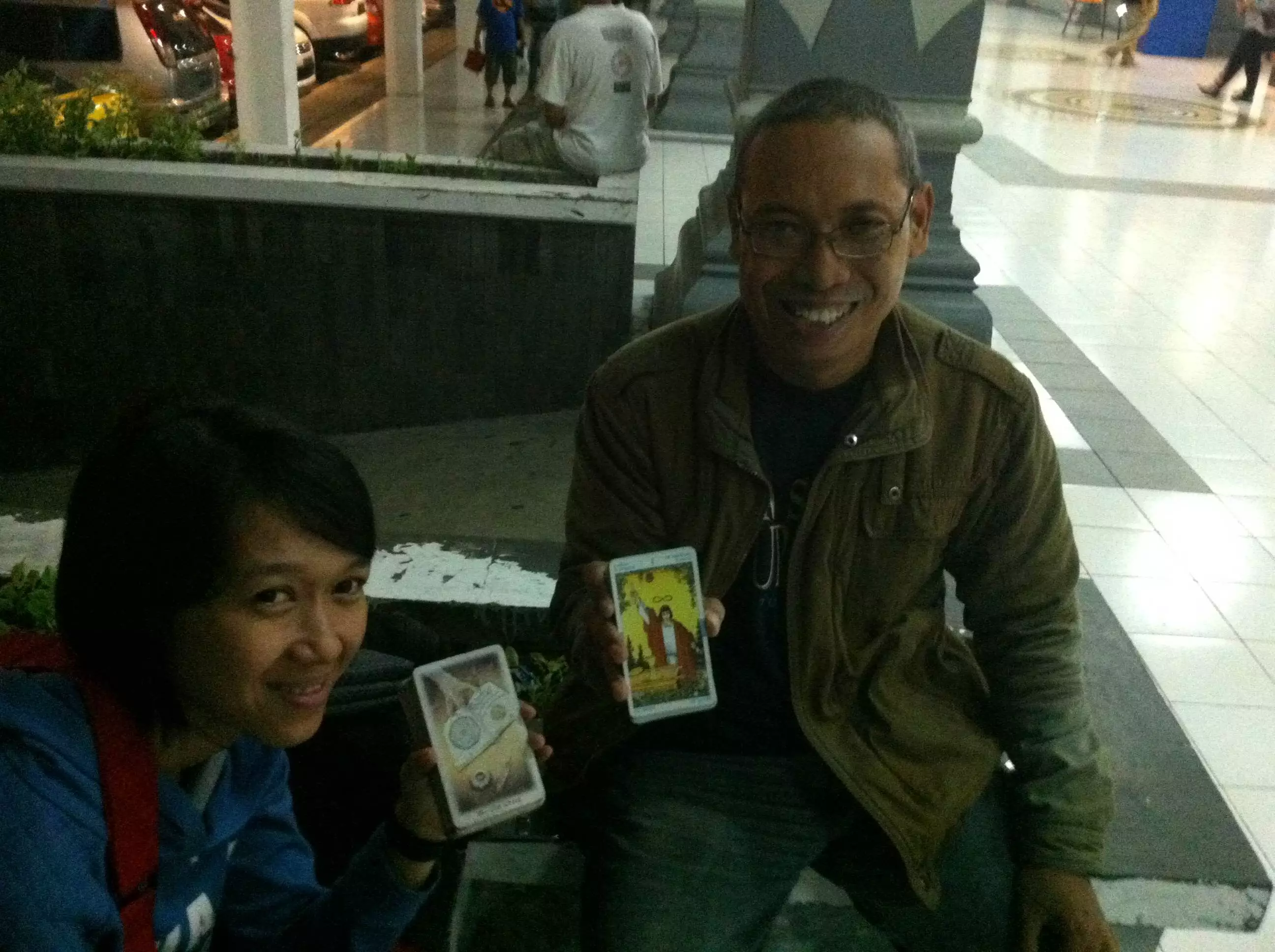 Ramalan tarot akurat? Tergantung kamu menafsirkannya