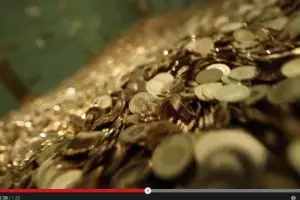 Nggak cuma di Donal Bebek, kolam uang ala Paman Gober benar-benar ada 