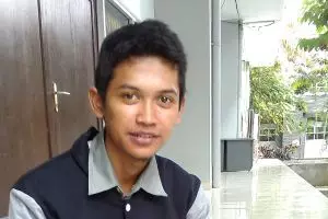 True Story: Icun ingin mendiang ibunya bahagia dengan lulus kuliah