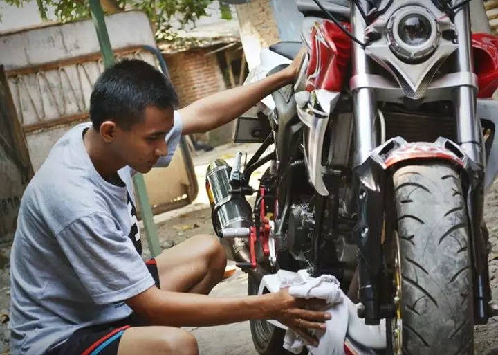 Ban motor sering bocor, pemuda ini ciptakan aplikasi tambal ban