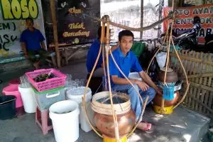 Kisah dan cikal bakal es dawet Prambanan yang terkenal