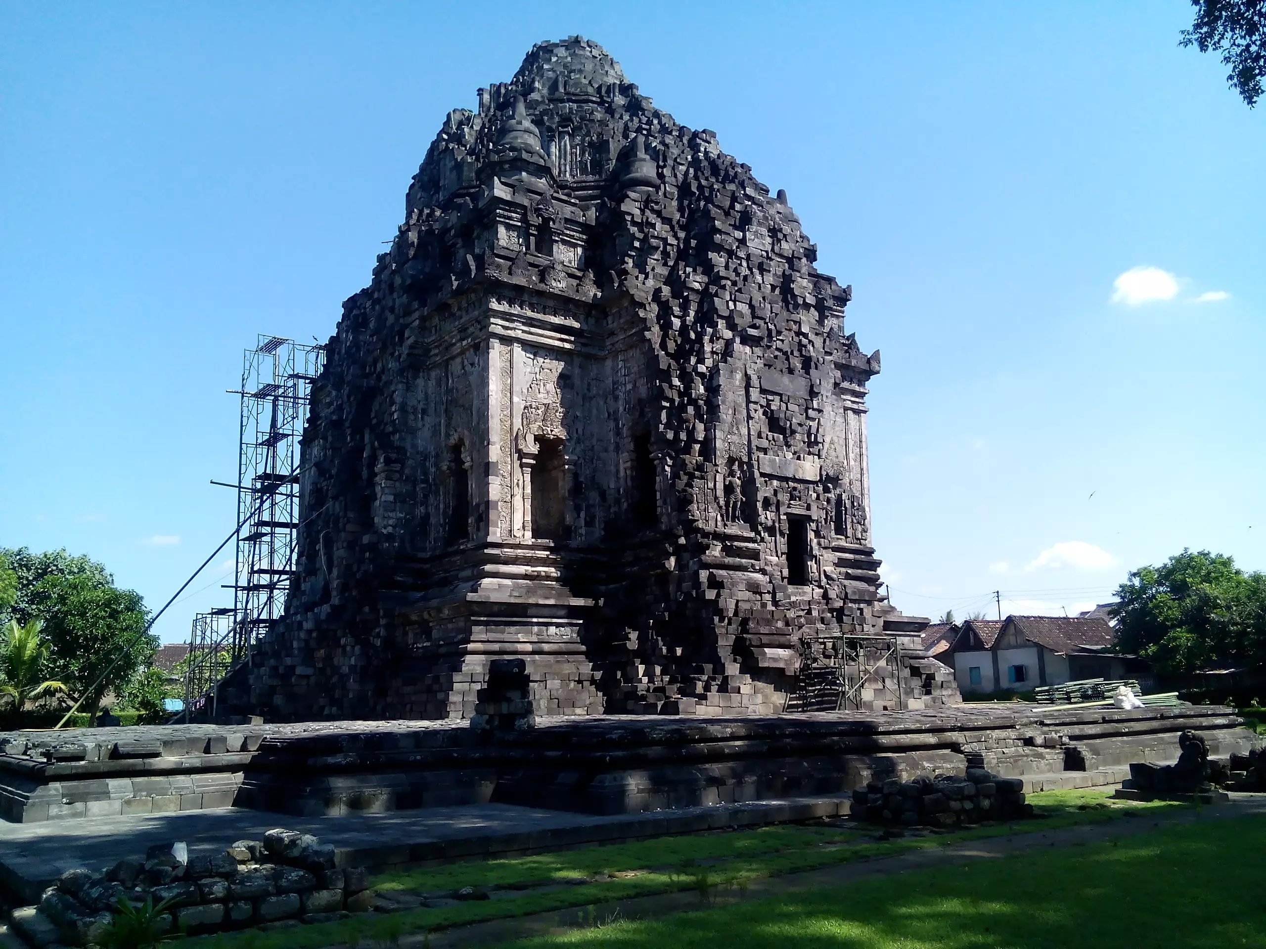 Kisah Candi Tara, dibangun untuk hadiah perkawinan di tahun 778