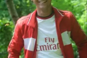 Sarjana Teknik Informatika ini pilih jualan kerupuk kedelai