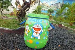 Berkreasi membuat tong sampah unik, napi Pekalongan kebanjiran order