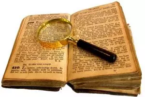 Mengapa buku kuno berwarna kuning? Berikut jawabannya