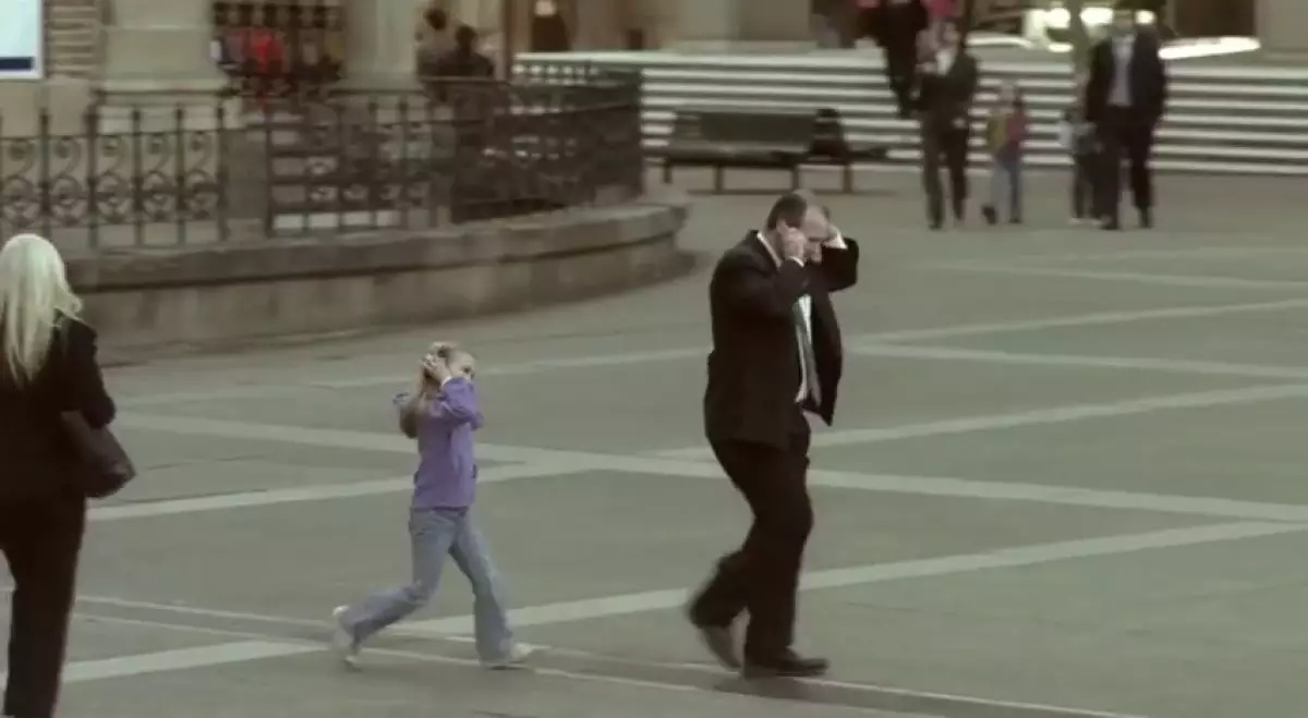 VIDEO: Anak-anak menirumu