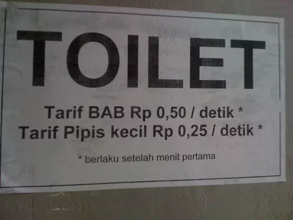 Tulisan-tulisan lucu di toilet umum yang bikin ketawa ngakak