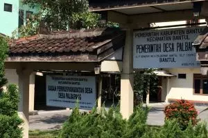 Jika korupsi meninggal, warga desa di sini takut menjadi lurah