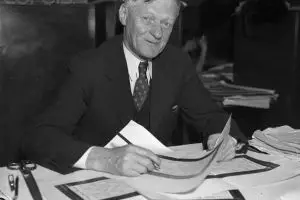 Kenalkan, Arthur Wynne, penemu teka-teki silang yang bikin otak encer