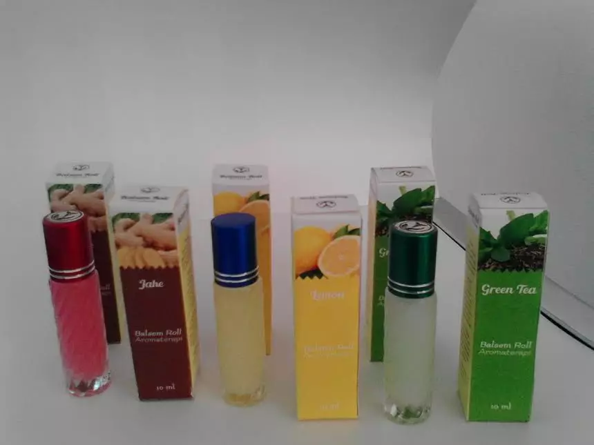 Bukan cuma deodoran, balsem pun ada edisi roll on, made in IPB!