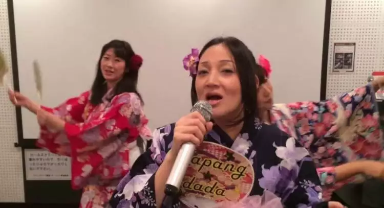 VIDEO: Bikin gemes! 3 Gadis Jepang cover 'Lapang Dada' Sheila On 7