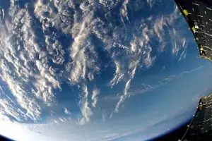 VIDEO: Gambaran bumi dari luar angkasa yang spektakuler