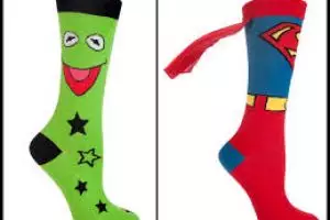 Kesuksesan dan motif kaus kaki nyeleneh ada hubungannya, ini buktinya