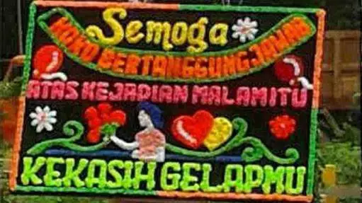 Kumpulan karangan bunga unik, dari lucu sampai menyayat hati (seri 2)