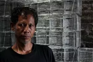 Inovasi Sugiyo, ciptakan perangkap tikus dari limbah rantai motor