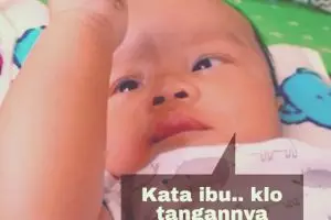 27 Meme bayi & anak yang bikin kamu jadi mengenang masa itu