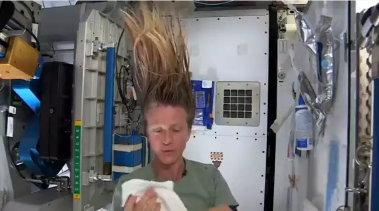 VIDEO: Begini cara hidup astronot di luar angkasa, menakjubkan!