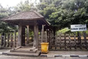 Ingin hidup damai? Terapkan Catur Piwulang ajaran Sunan Drajat ini