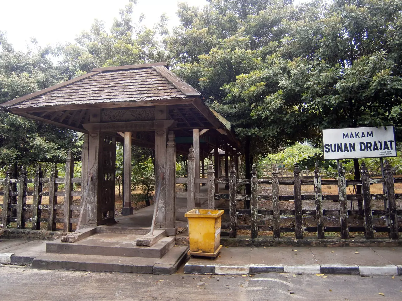 Ingin hidup damai? Terapkan Catur Piwulang ajaran Sunan Drajat ini