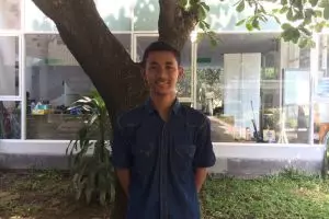 Perjuangan anak buruh tani yang berhasil masuk UGM karena beasiswa