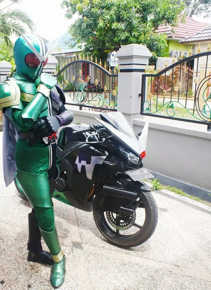 Berkat Yodha, Kamen Rider ramaikan bulan puasa di Kaltim