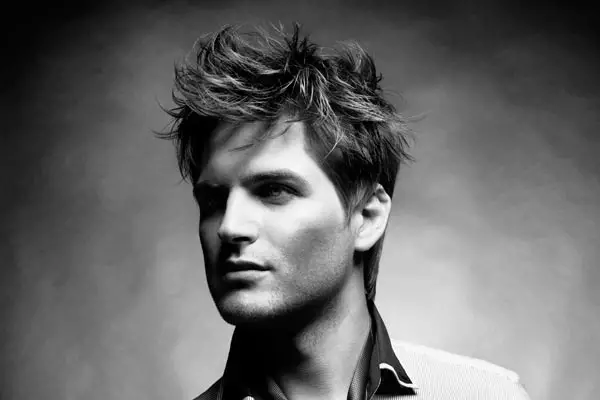 Ini dia potongan rambut cowok dan cewek yang ngehits di tahun 2015! 