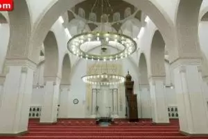 Satu-satunya di dunia, masjid ini punya dua arah kiblat