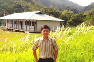 Cerita Firdaus, guru di Kalimantan: Murid saya bolos karena berburu