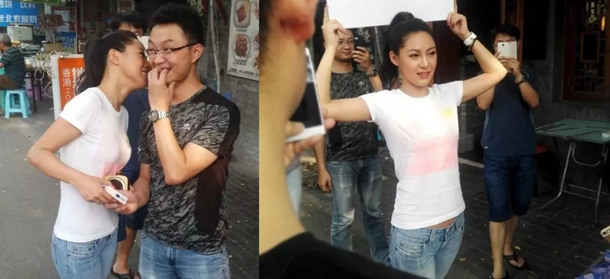 Kampanye unik, tukar sebungkus rokok dapat ciuman gadis cantik