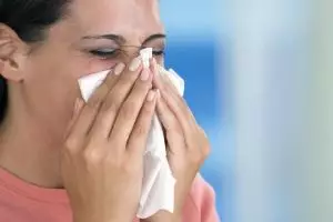 Cara gampang redakan hidung mampet tanpa obat & alat bantu