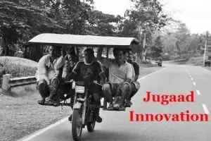 19 Kelakuan unik orang India yang bikin tertawa geli