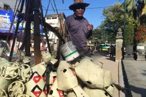 Kisah Pak Salim, berjalan ratusan kilometer jualan mainan tradisional