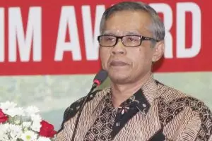 Dosen favorit itu sekarang menjadi ketua umum Muhammadiyah