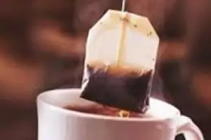 Ampas teh bisa untuk pewarna alami batik, mahasiswa ini jagonya!