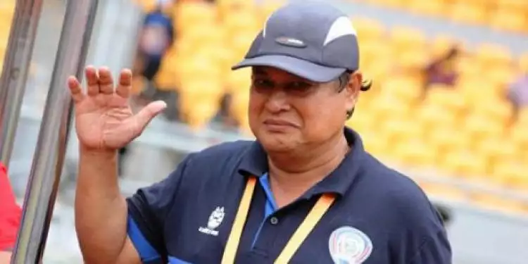 Duka sepakbola, pelatih Suharno meninggal usai pimpin latihan Arema