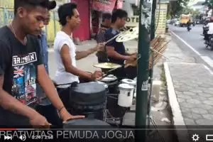 VIDEO: Aksi musisi jalanan Jogja, keren!