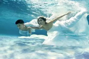 18 Konsep pre wedding unik nan romantis, bikin pengen cepet ke KUA deh