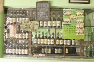 Limun paling ngehits era 60-an ada di warung ini, kamu wajib coba!