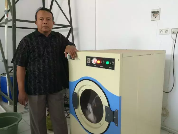 Jeli melihat peluang, Pria asal Bantul ini ciptakan mesin laundry