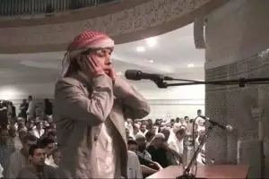 Azan subuh di Mesir 'assalatu khairun minal facebook', warga ribut