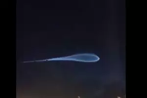 Penampakan cahaya aneh gemparkan langit Amerika Serikat