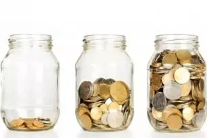 Berinvestasi tak harus nunggu gaji besar, di bawah Rp 5 juta pun bisa