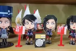 Lipat sini lipat sana ala Ganes, jadilah boneka kertas unik ini