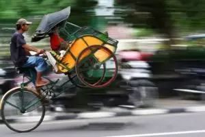 10 Keistimewaan becak yang kamu harus tahu