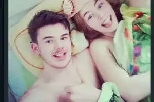 Udah hubungan intim, selfie pula! Kebangetan kelakuan remaja sekarang!