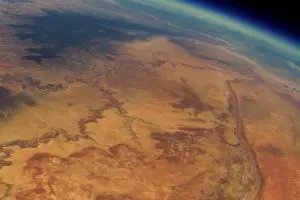 Kisah kamera yang dikirim ke luar angkasa dan kembali 2 tahun kemudian